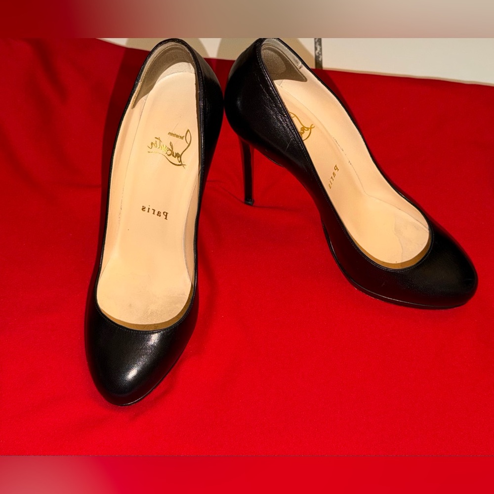 Christian Louboutin Elegant Black Heels